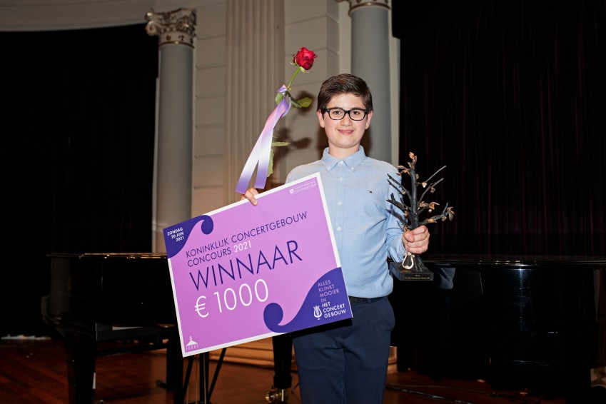 Adam Akopian - winnaar Koninklijk Concertgebouw Concours 2021